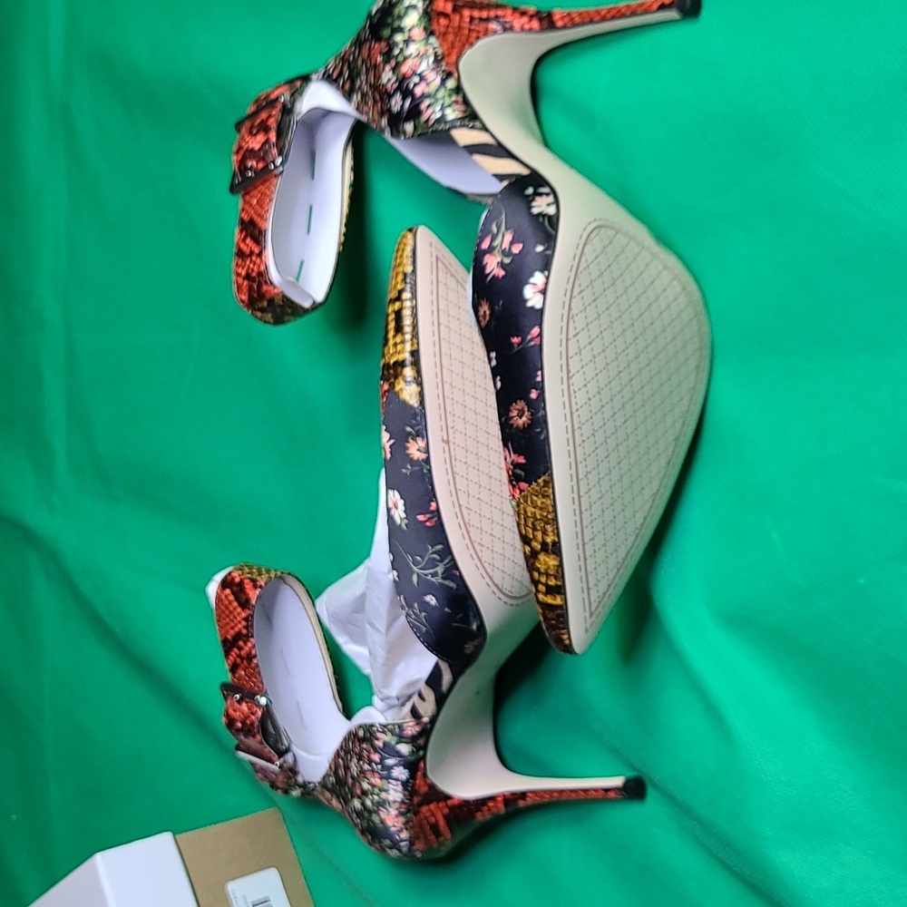Jessica Simpson Mustardo Combo Floral Print - Picture 6 of 7
